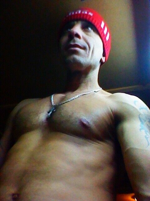  ,   Mishel, 47 ,   ,   , c 