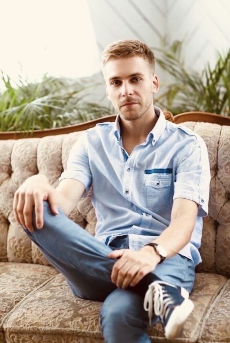 ���� 56410480 ������� �����, 33 ����, ���� ���������� � ������