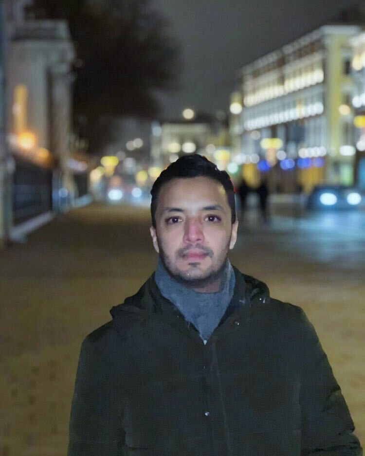  ,   Nani, 33 ,     , c 