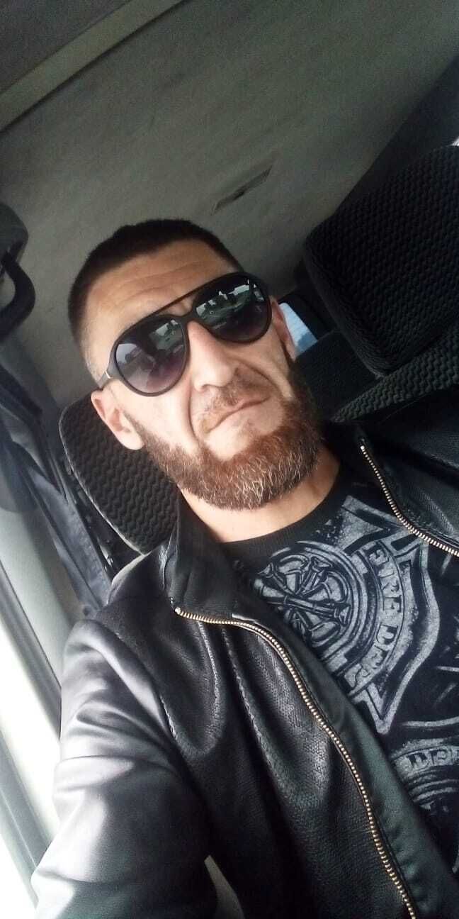  47730590  , 42 ,    