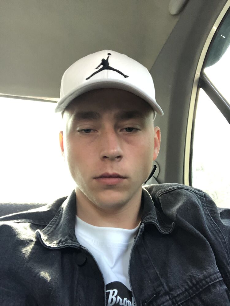 ���� 40633210 ����� �����, 23 ����, ���� ���������� � ������