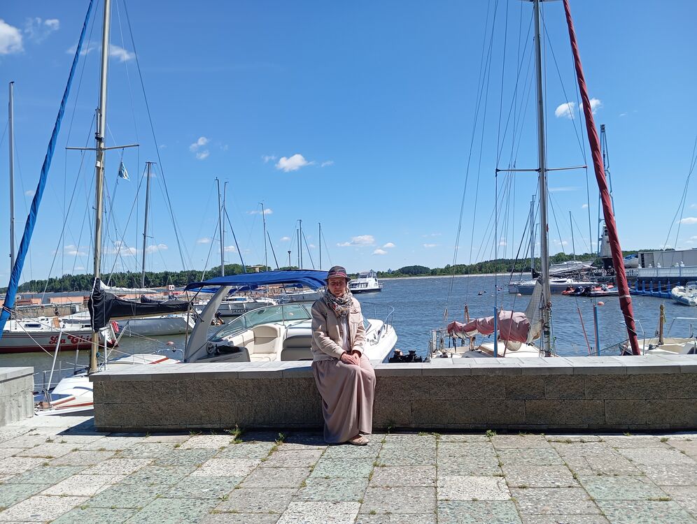  ,   Yliya, 39 ,   ,   , c , 