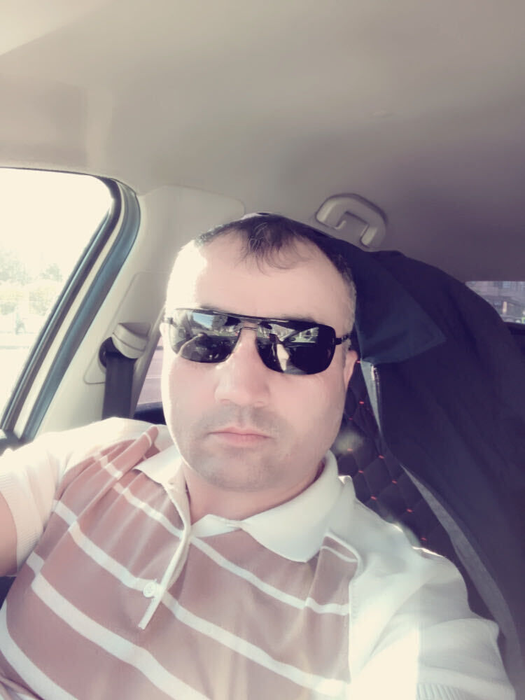  42323940    , 35 ,    
