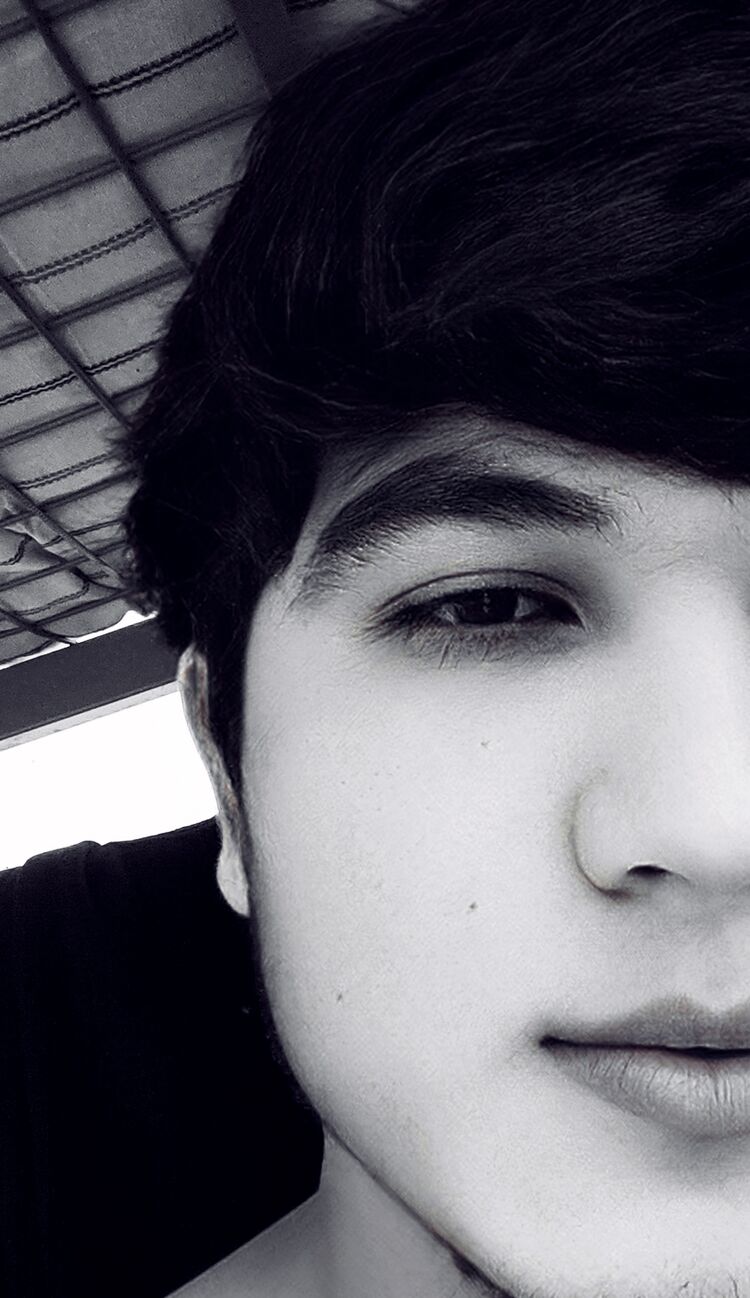  ,   Farrux, 22 ,   ,   