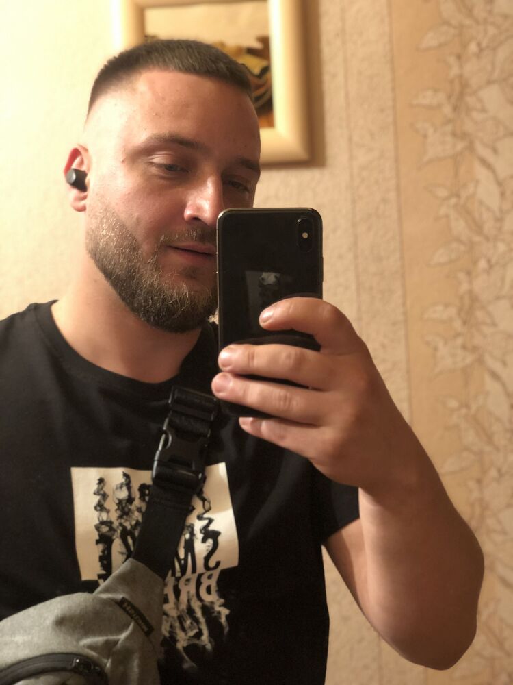  46119730  , 32 ,    