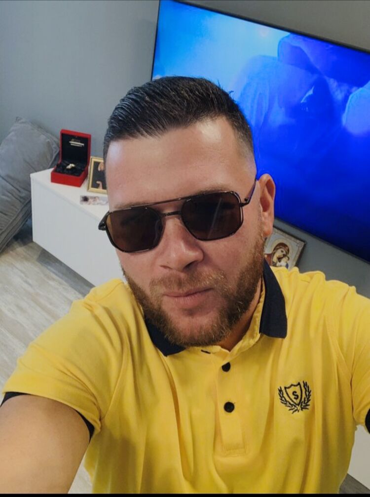  48875950  , 37 ,    