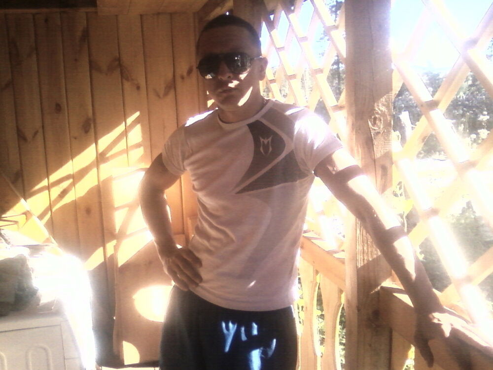  ,   Leo, 40 ,   
