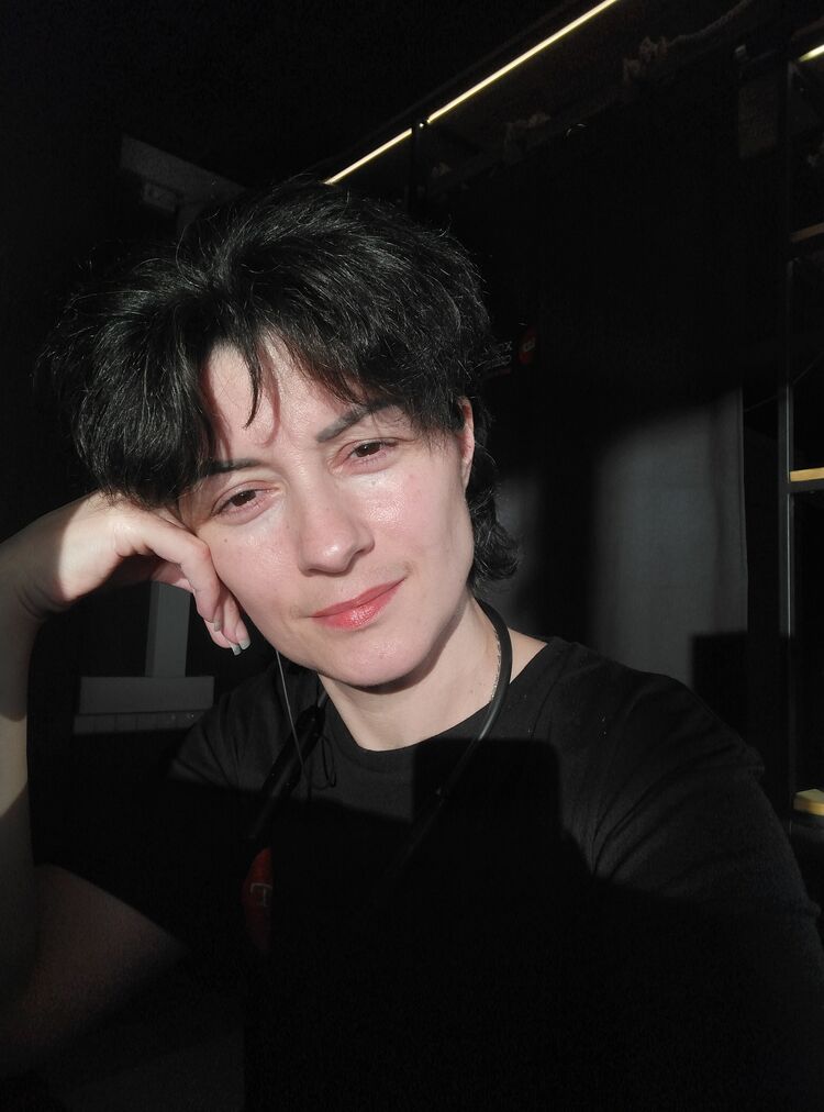 ���������� ������, ���� ������� Karina, 44 ����, ������������ ��� c�������� ���������