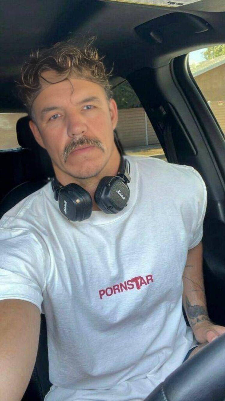  --,   , 60 ,   , c 