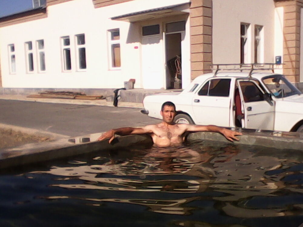  6697330  VARTAN, 39 ,    