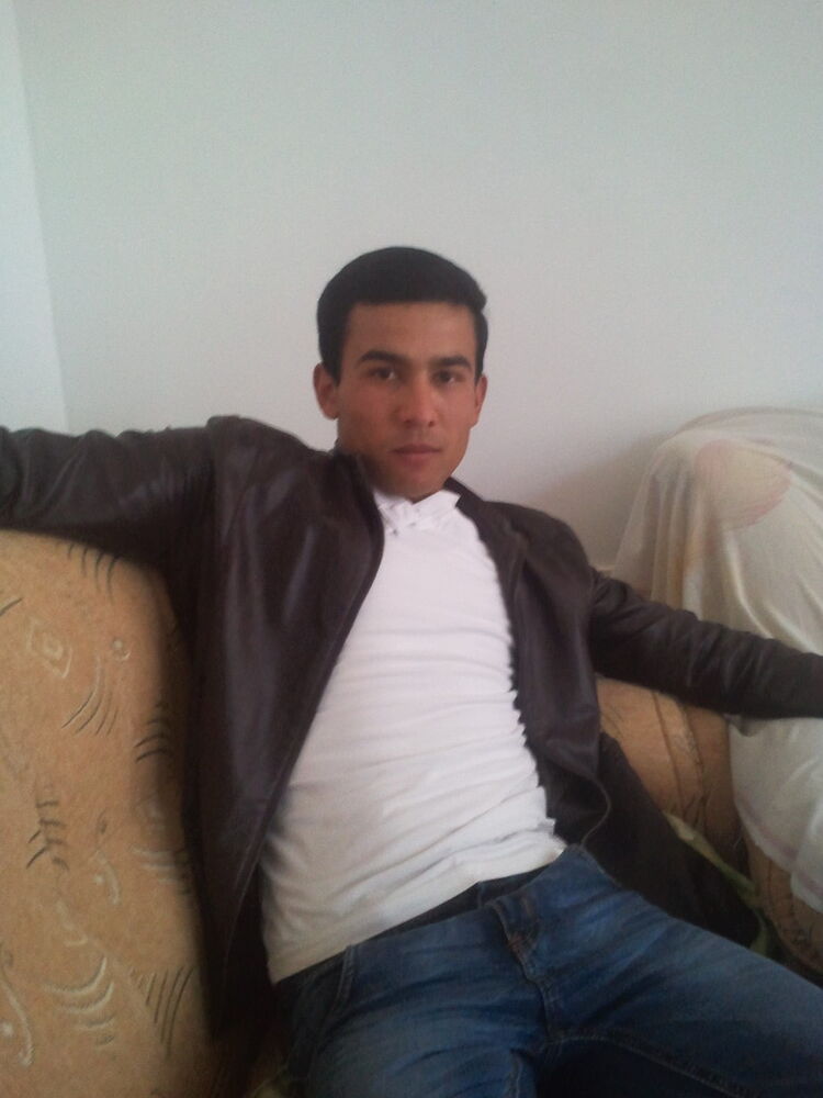  8390320  Asliddin, 35 ,    