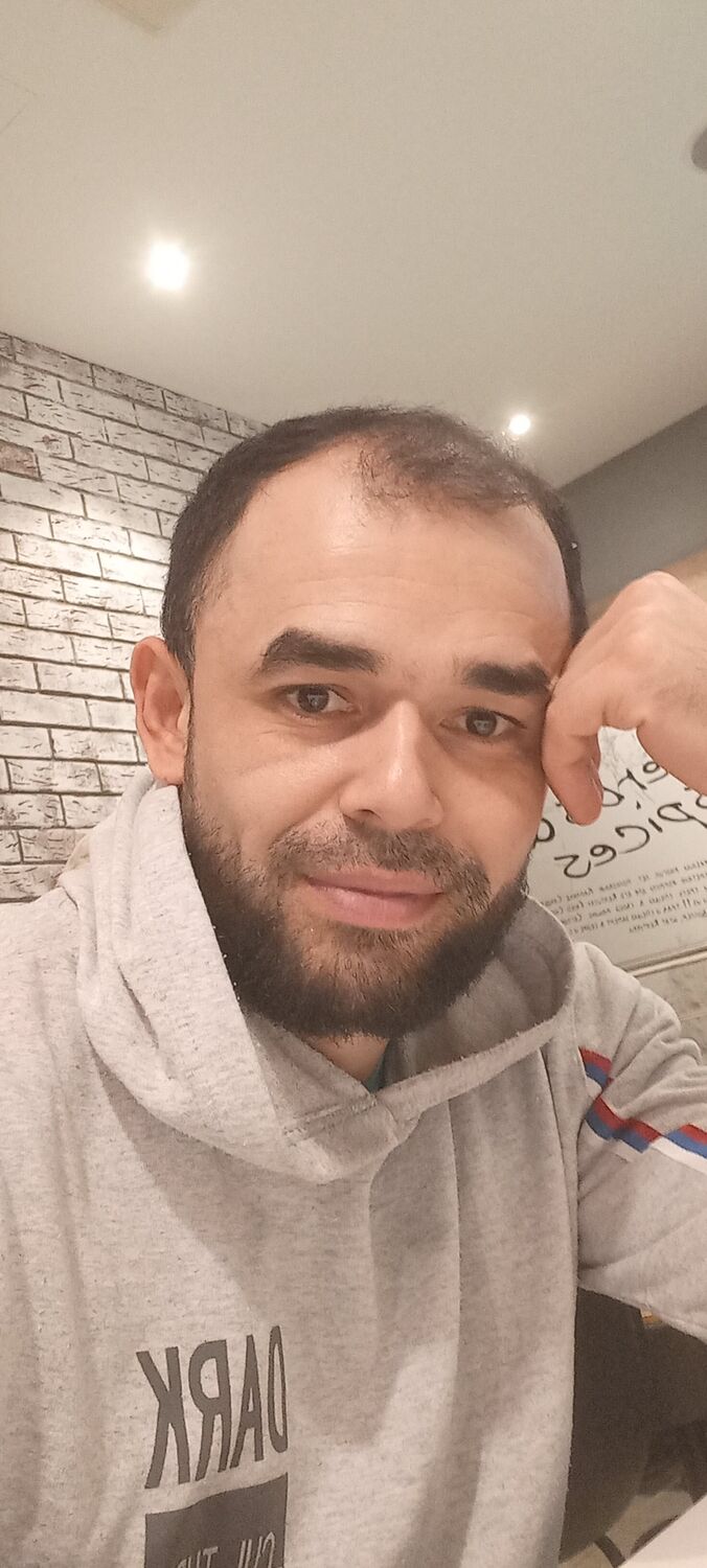  34122260  Eliyor, 39 ,    