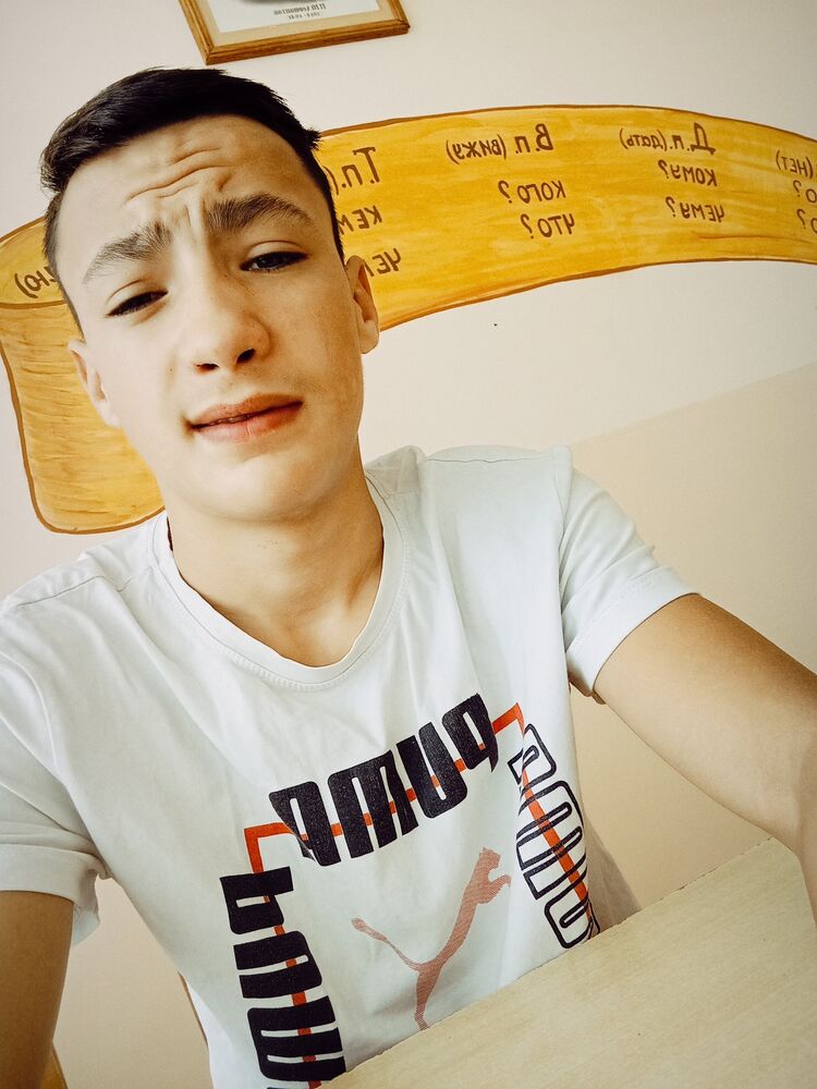  48526550  , 19 ,    