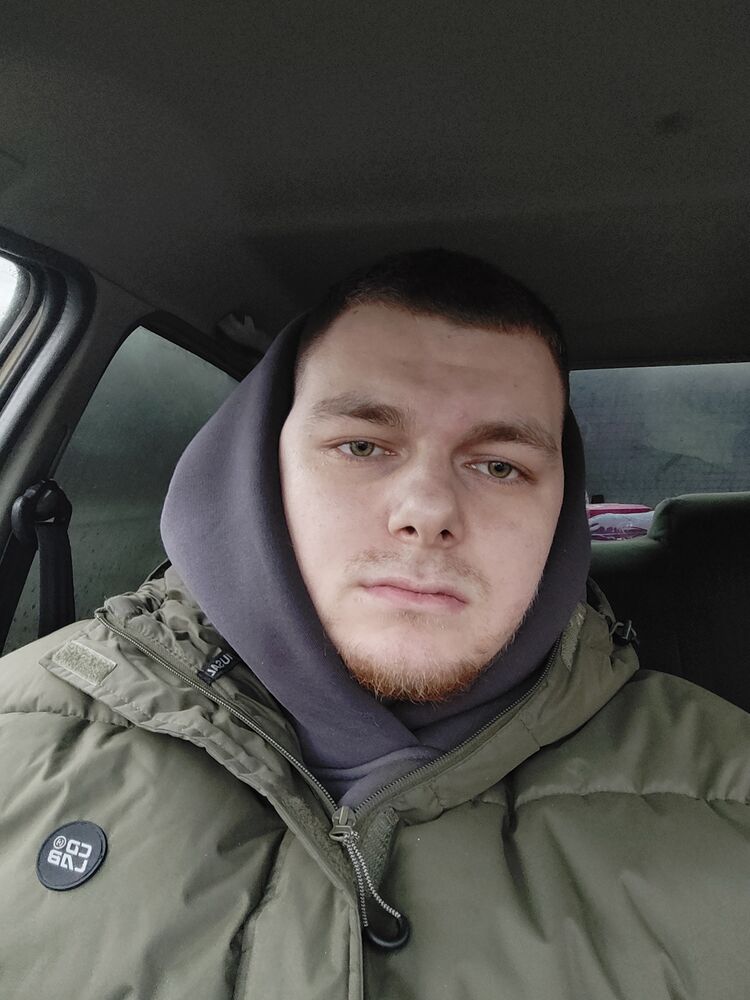  ,   Igor, 23 ,   ,   