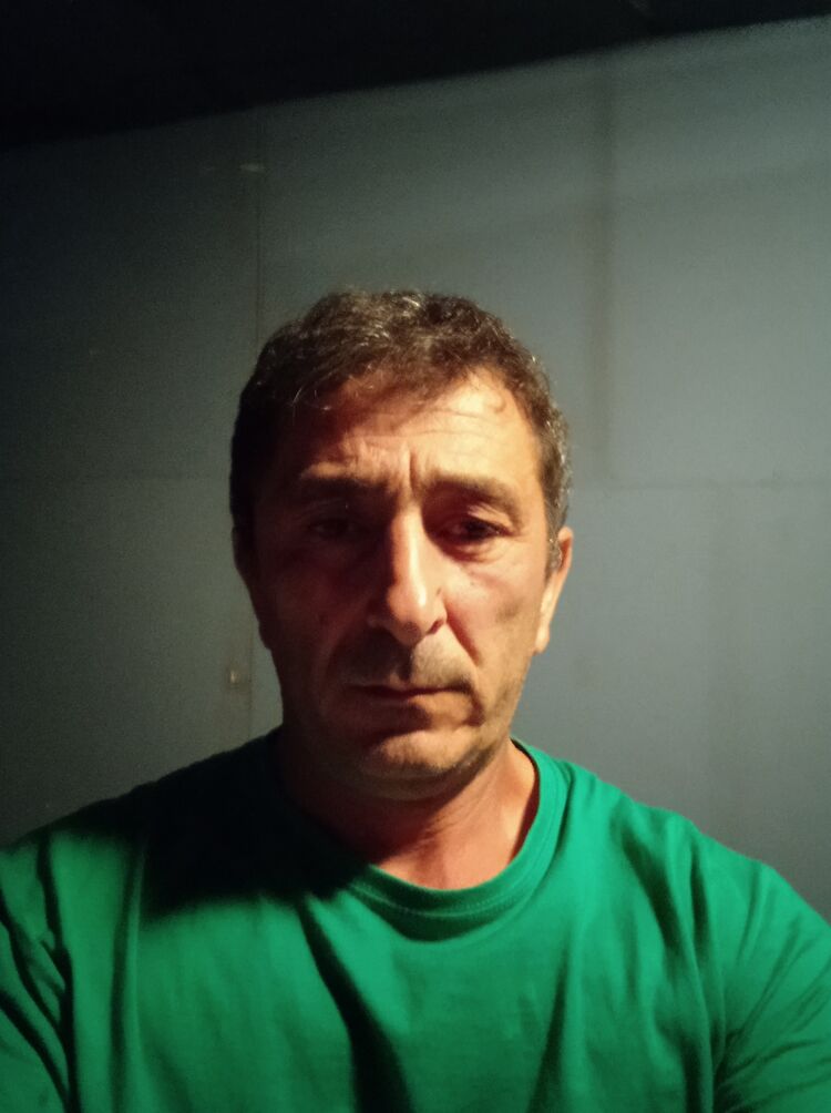 35926570  , 48 ,    