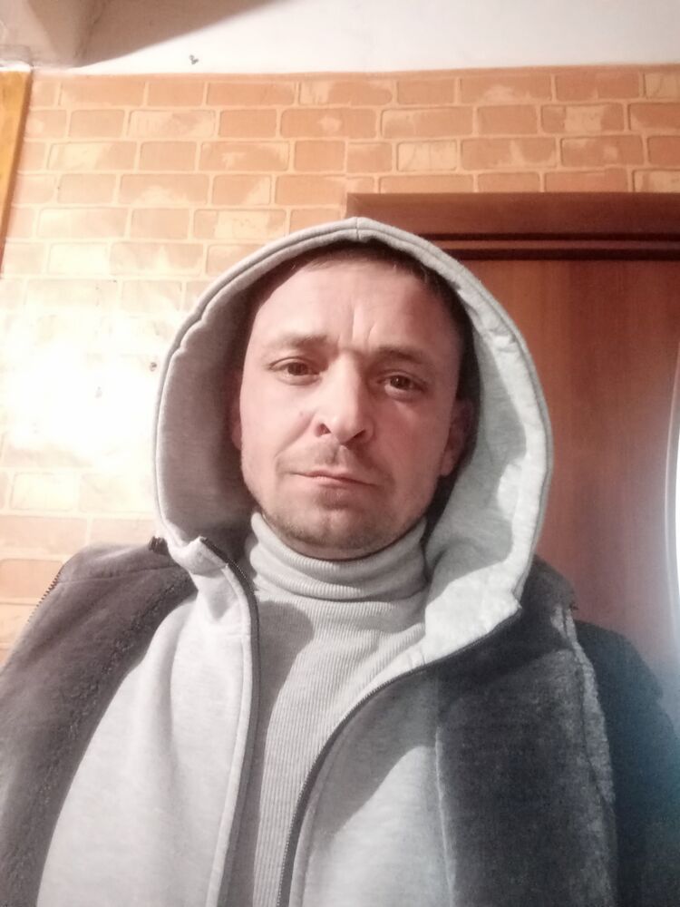  53821770  Vadim, 44 ,    -