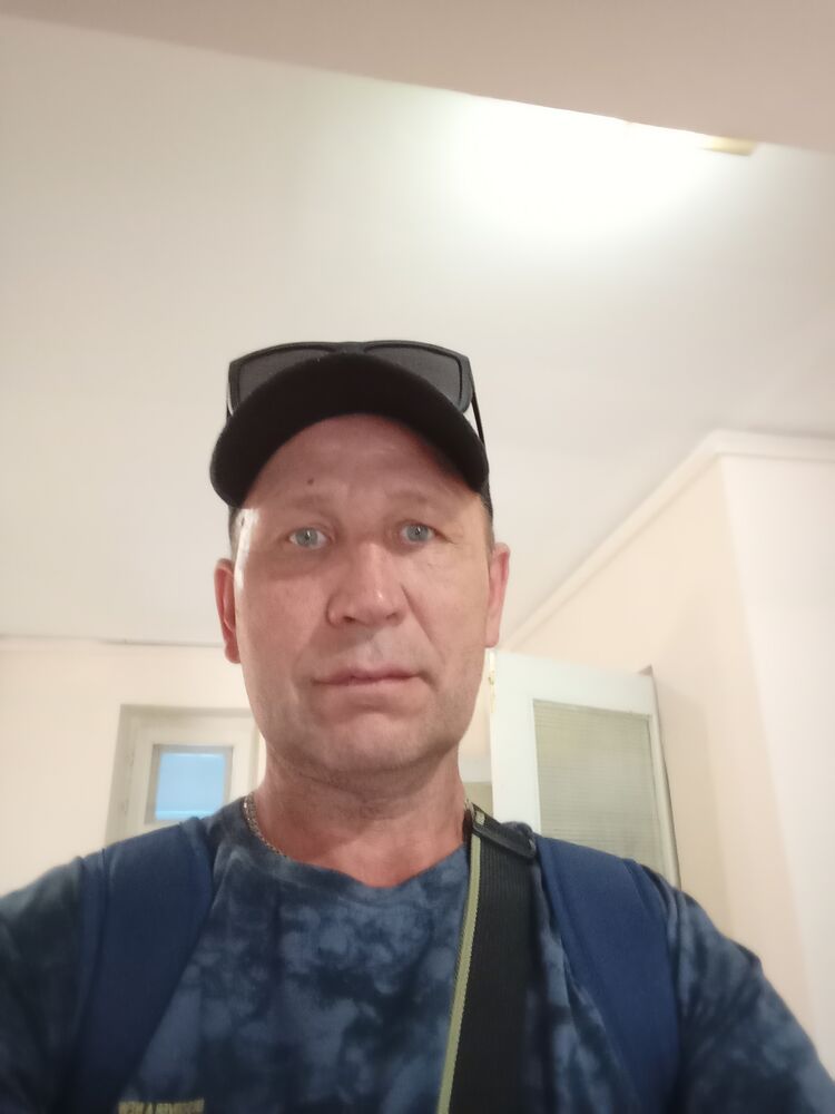  39822580  , 52 ,    