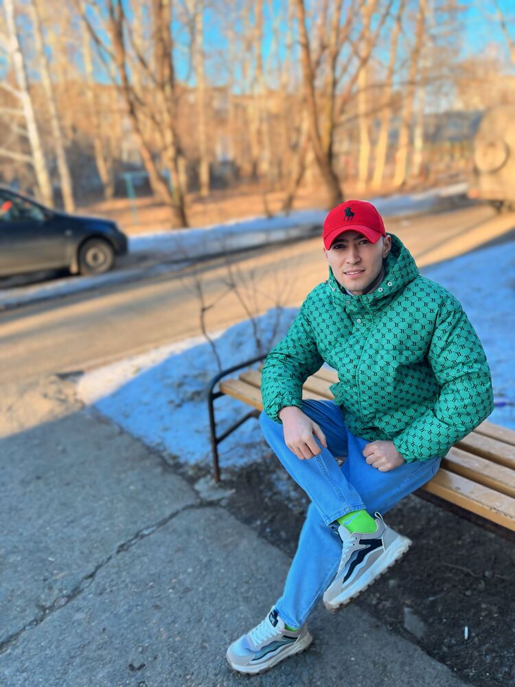  43554490  , 24 ,    -