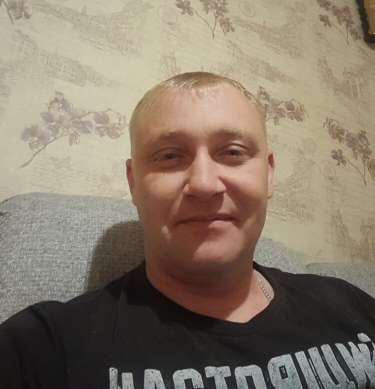  33860570  , 37 ,    