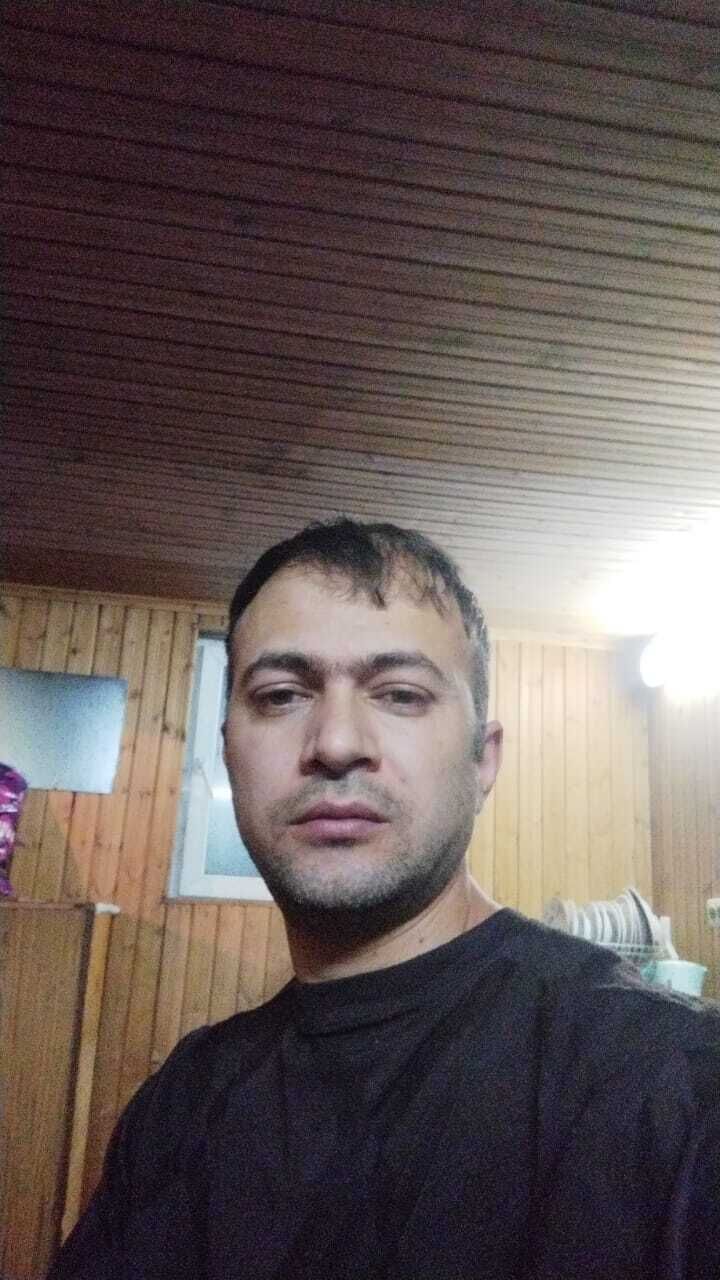  46686540  , 35 ,    