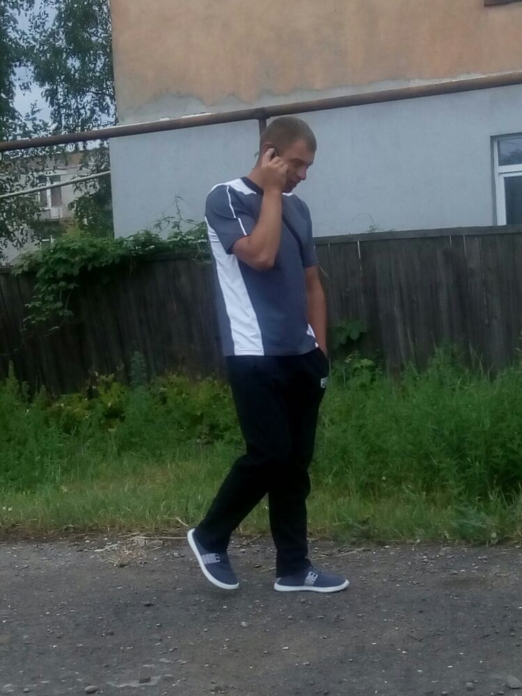 37854020  , 42 ,     