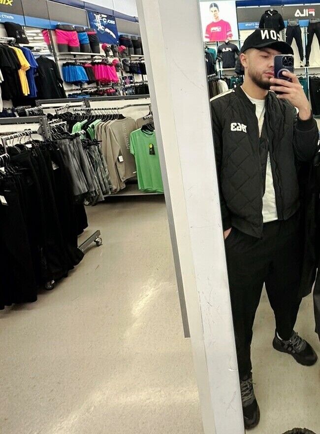  ,   Zaur, 24 ,     , c 