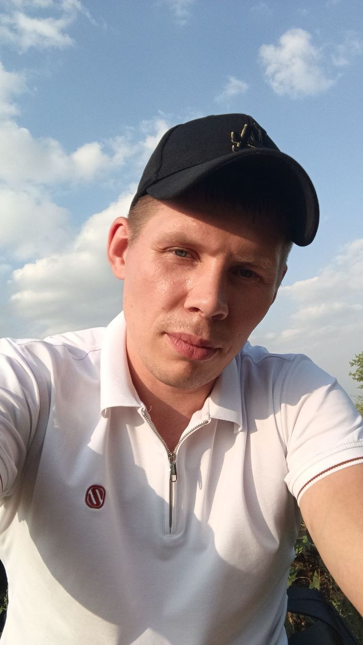  52832080  Dmitry, 31 ,    