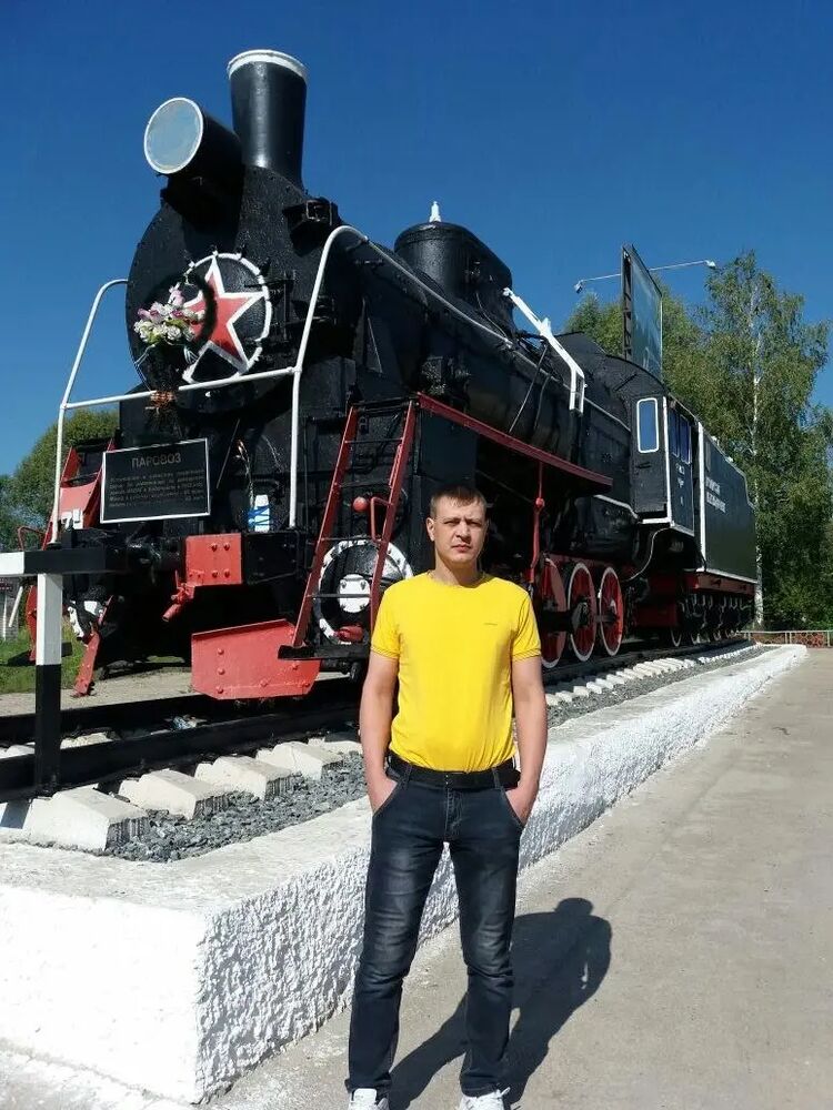  34553520  Vadim, 38 ,    