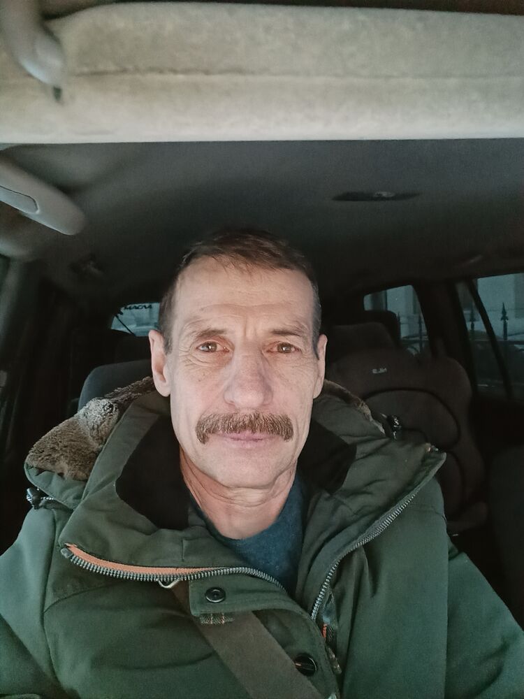  ,   Ivan, 60 ,   ,   