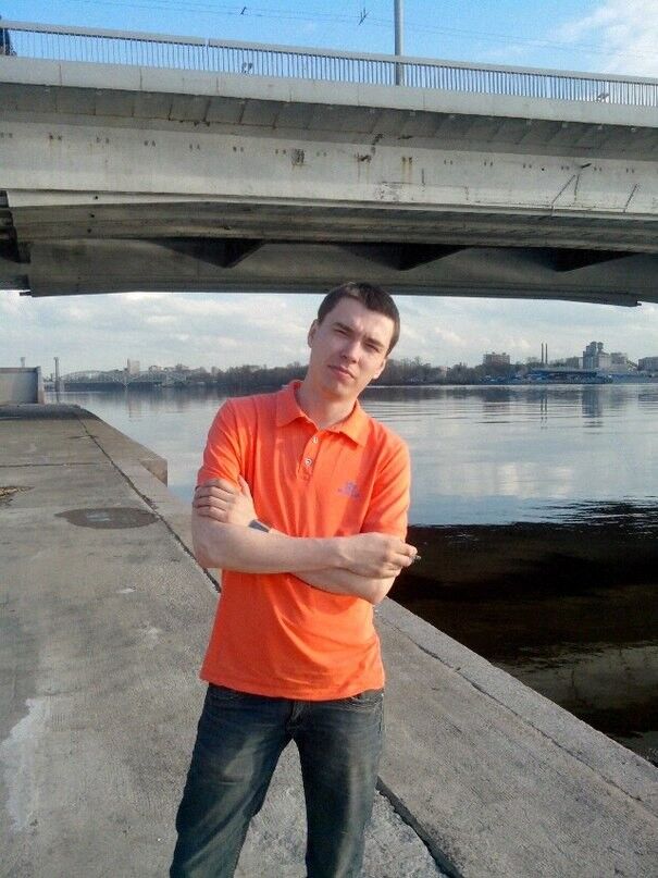  -,   , 32 ,   