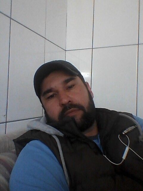  16003200  Atajan, 40 ,    Kadikoy