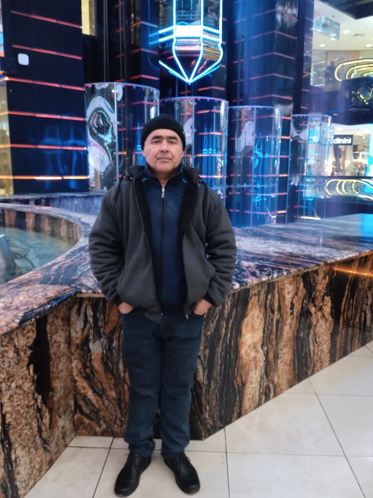  26612830  Sardorbek, 50 ,    