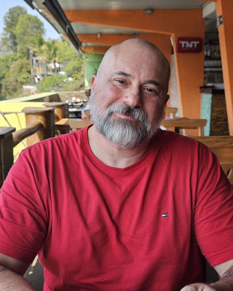  47834090  Ethan Clark, 56 ,    
