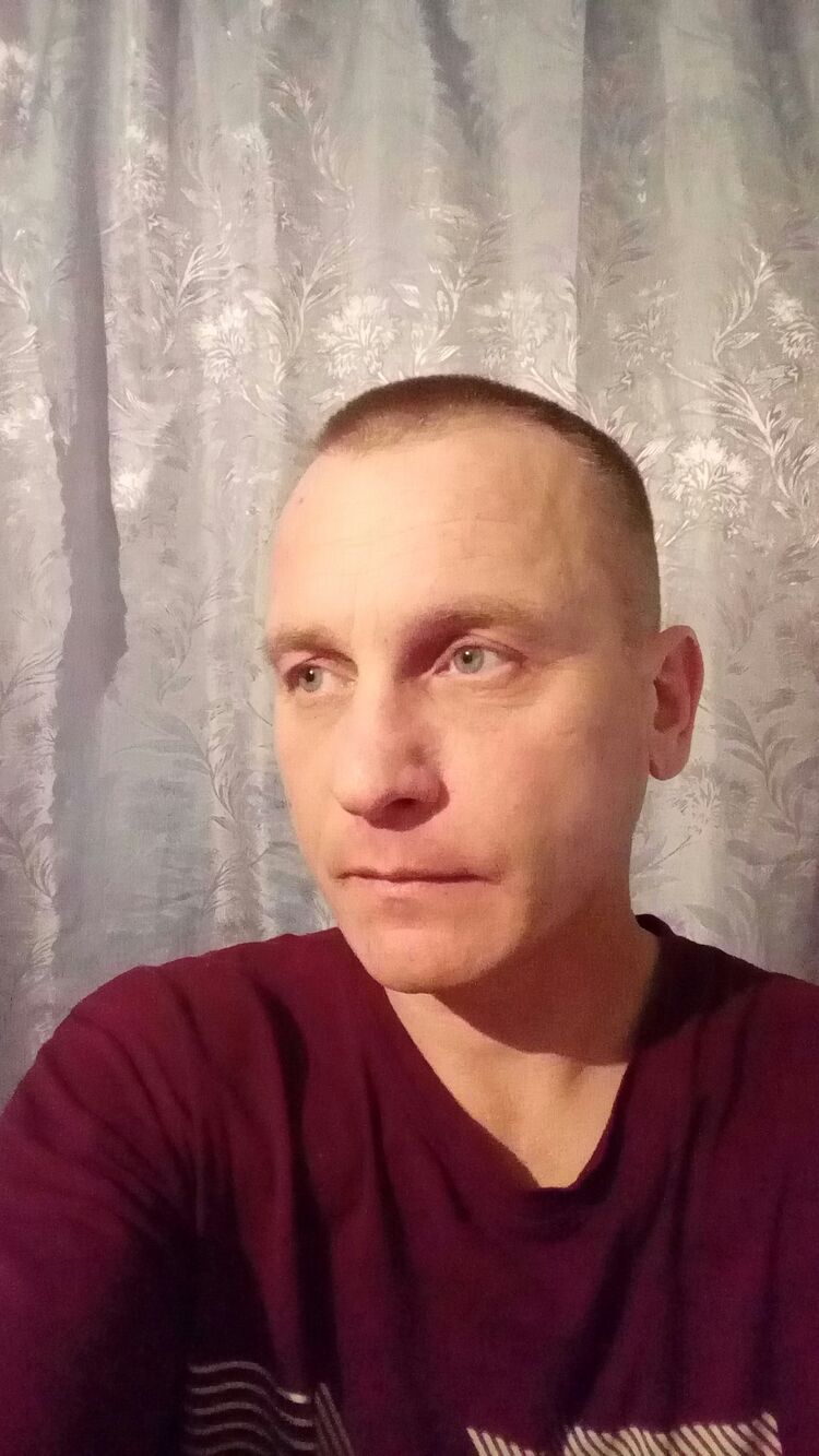  31589200  , 49 ,    