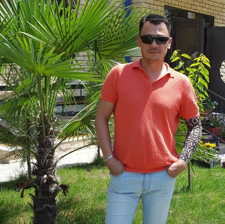  ,   Nurik, 47 ,   ,   