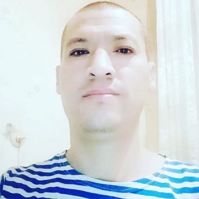  30637910  , 79 ,    