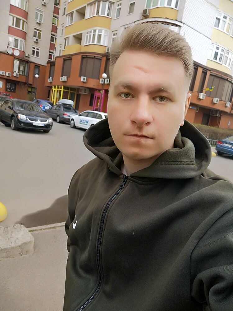  42443290  Aleksandr, 31 ,    