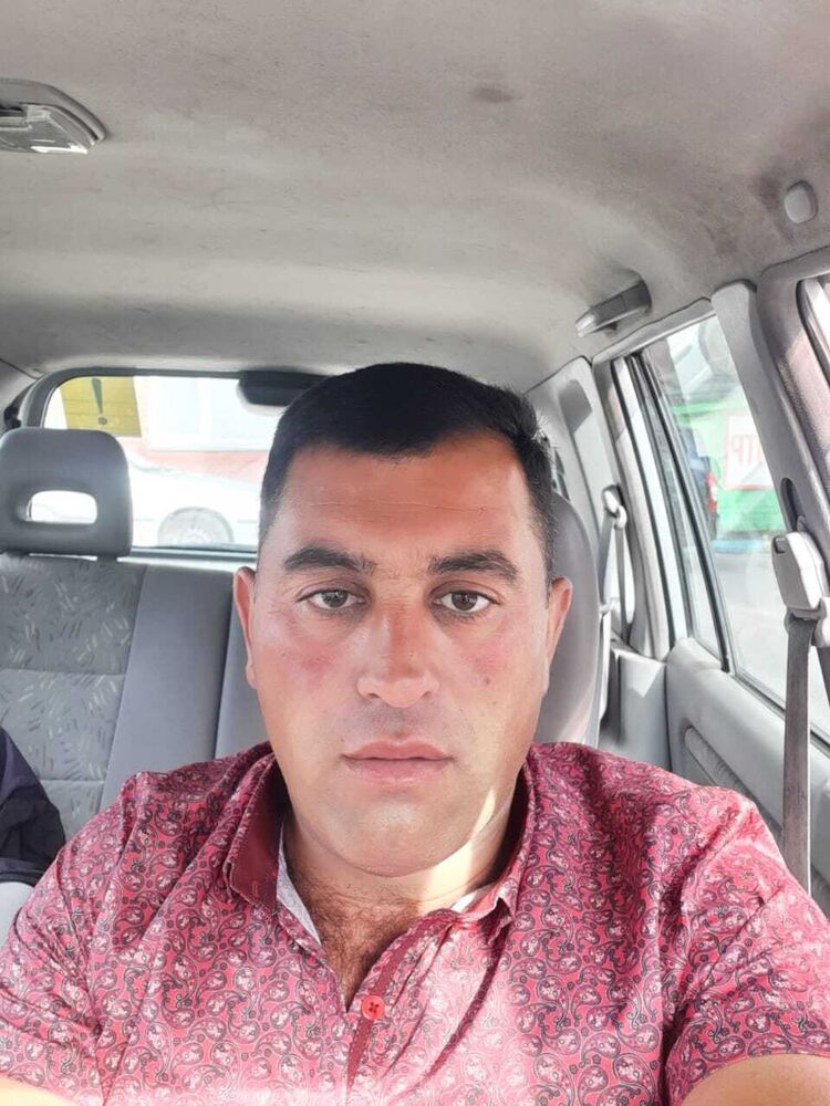  28079690  Mexman, 46 ,    