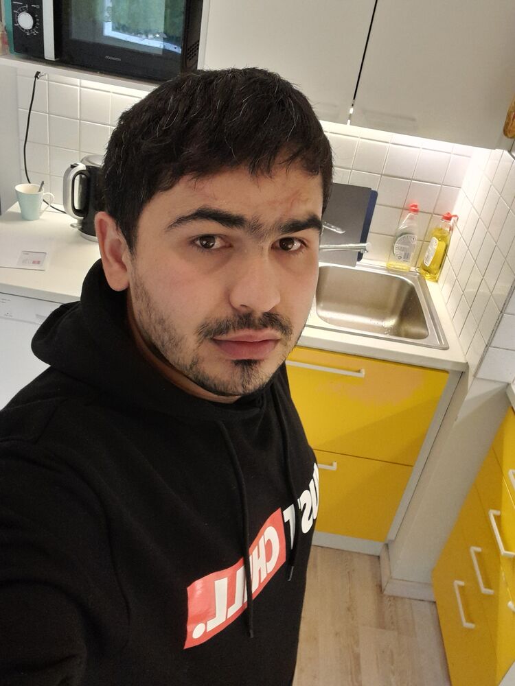  ,   Ravshan, 32 ,   ,   