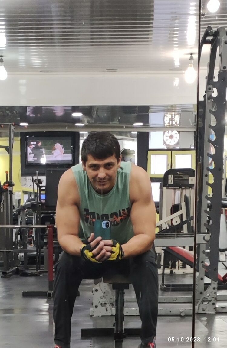  38958470  Ahmed, 41 ,    -