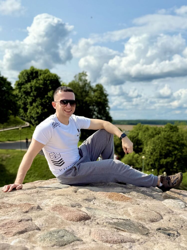  ,   Artyom, 34 ,   ,   , c 