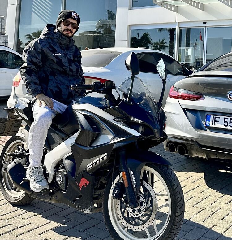 ���������� ������, ���� ������� Adam, 26 ���, ������������ ��� ������, ����� � ���������