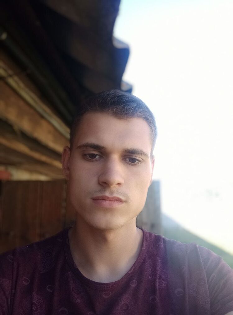  48065280   , 22 ,    