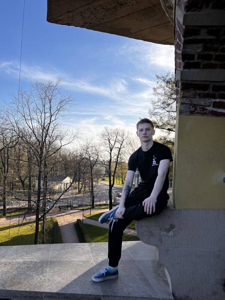  27090850  Andrey, 26 ,    -