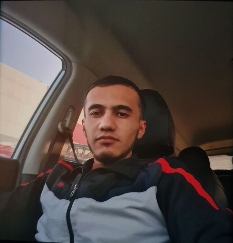  49764210  , 28 ,    Lambeth