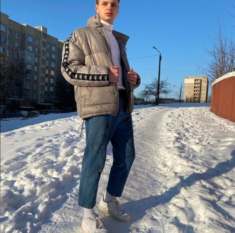  ,   Viktor, 24 ,   ,   , 