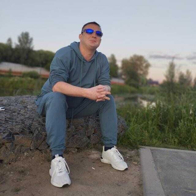  52915310  , 38 ,    