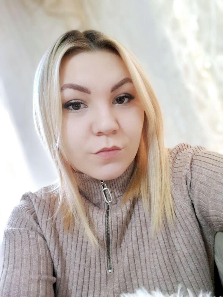  47806150  Daria, 26 ,     