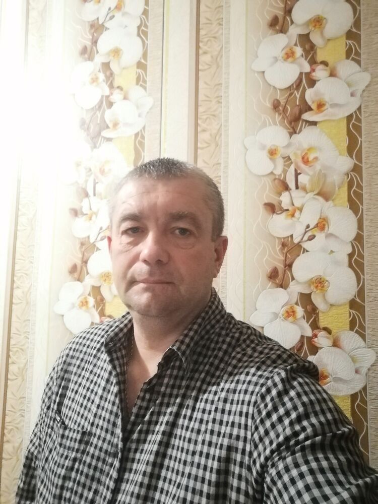  31042190  , 52 ,    