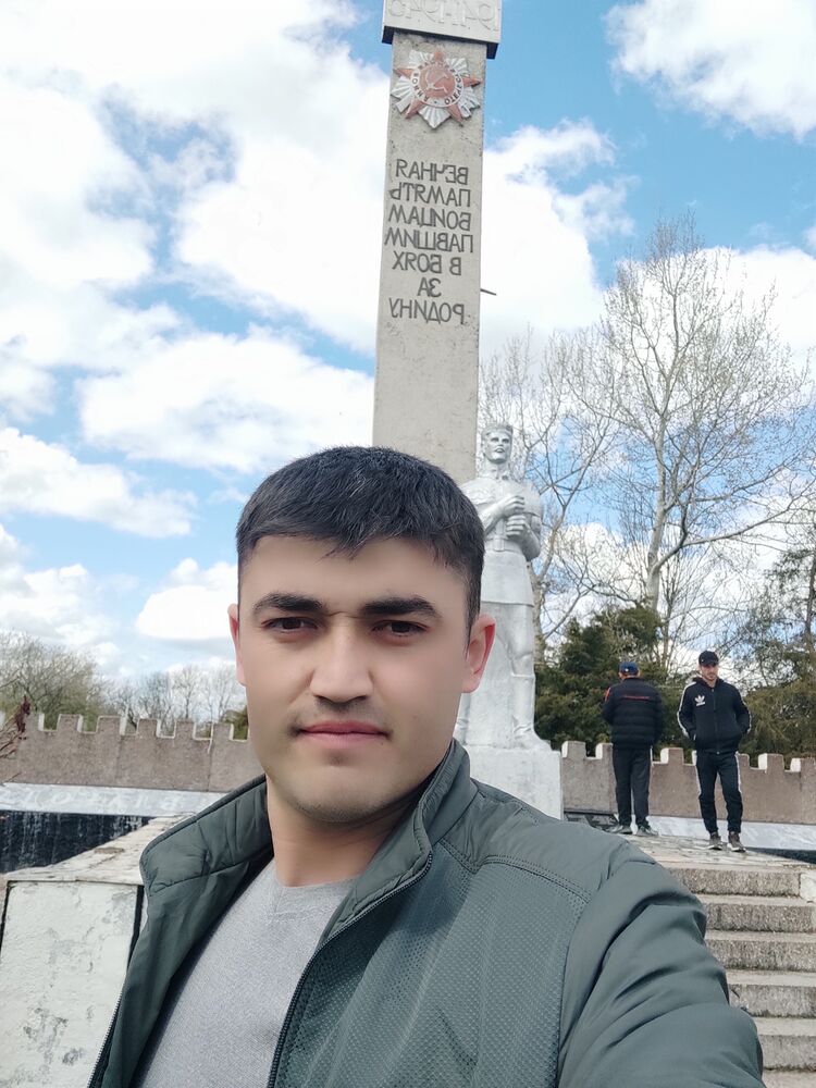  35169960  Amir, 31 ,    